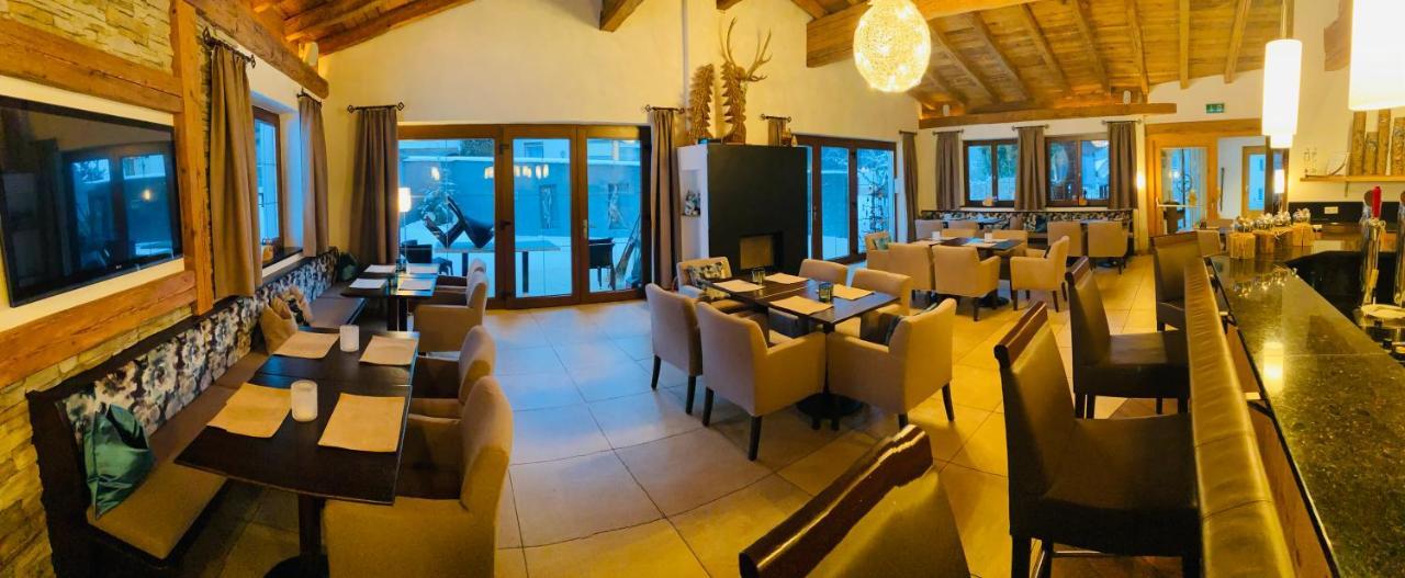 Ferienhotel Bergland Arzl im Pitztal Eksteriør billede