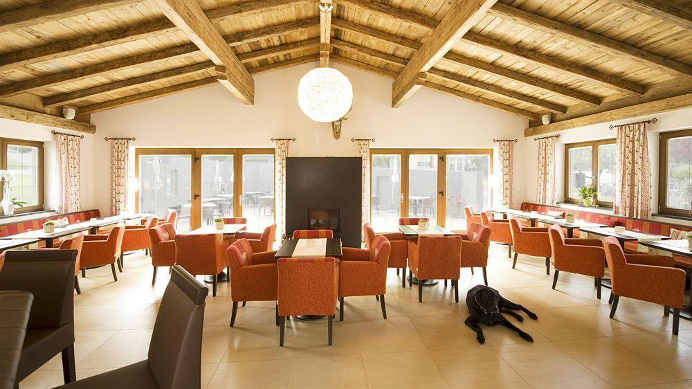 Ferienhotel Bergland Arzl im Pitztal Eksteriør billede