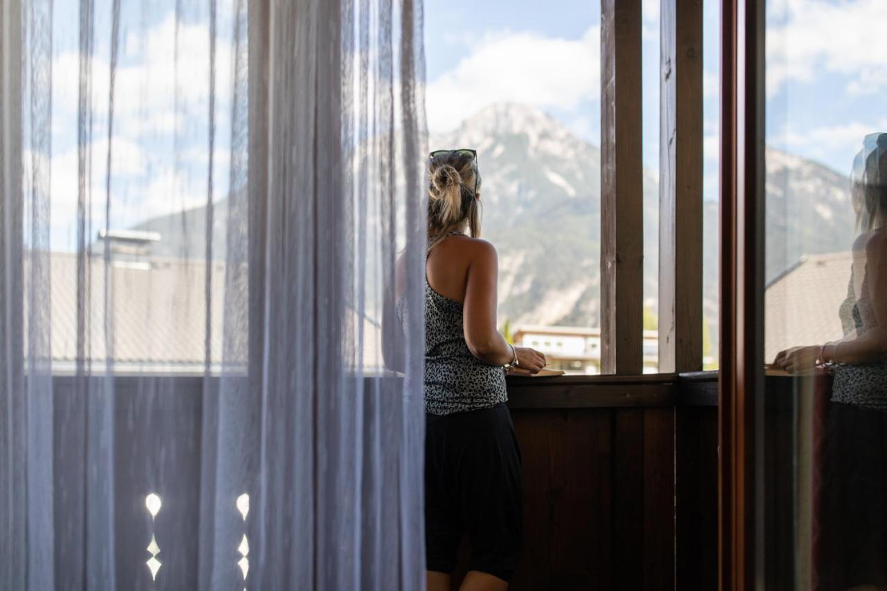Ferienhotel Bergland Arzl im Pitztal Eksteriør billede